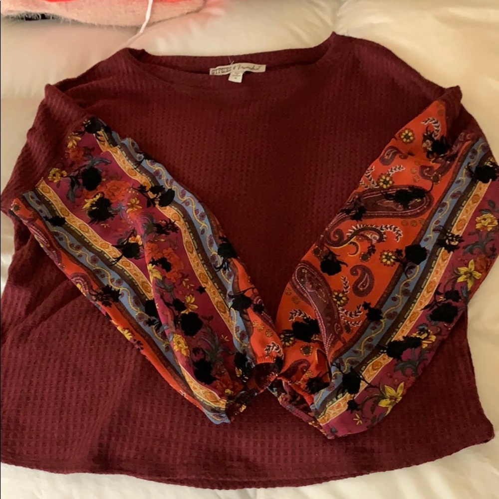 Maroon sweater